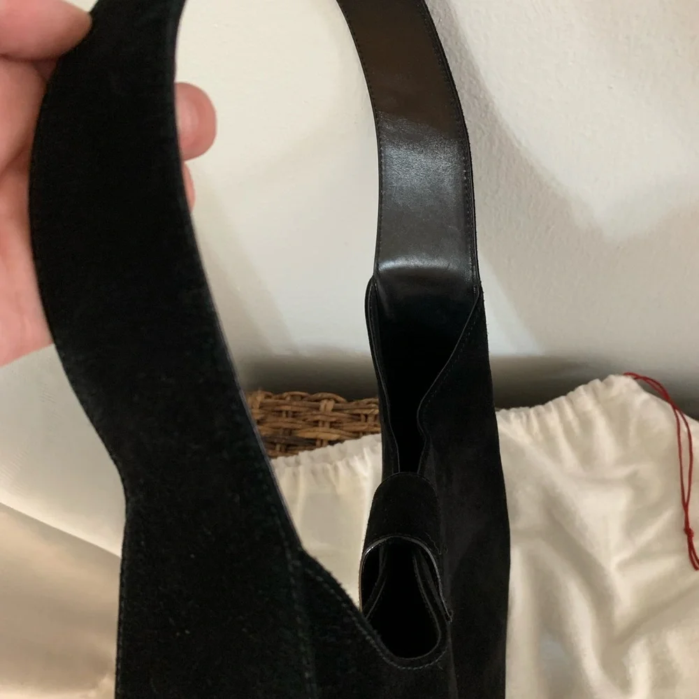 Salvatore Ferragamo Small Black Suede Gancini Single-strap Shoulder Bag EUC - Picture 3 of 8